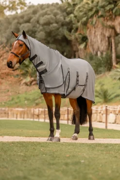 horze Couverture Anti-Mouches Paso Fino Avec Couvre-Encolure Et Protection Uv Titanium Grey Hot