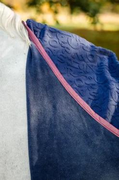 horseware Couverture Sechante En Relief Jersey Navy/Burgundy Discount