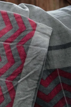 kentucky Horsewear Couverture Sechante Carre Heavy Grey/Dark Red