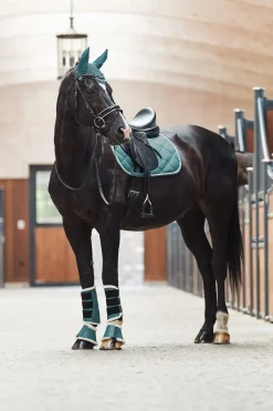horze Tapis De Selle De Dressage Ghent Avec Fausse Fourrure Glac Arctique Outlet